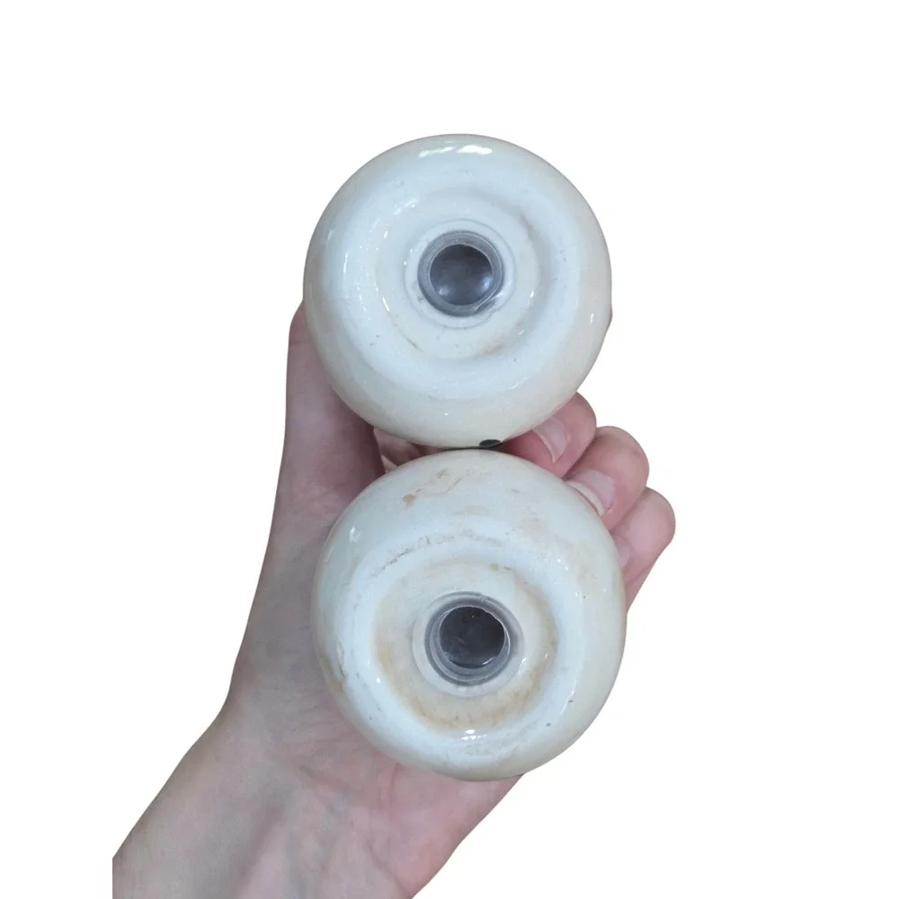 Johanna Parker Snowman Salt‎ & Pepper Shakers Ceramic Hats Scarves Table Decor